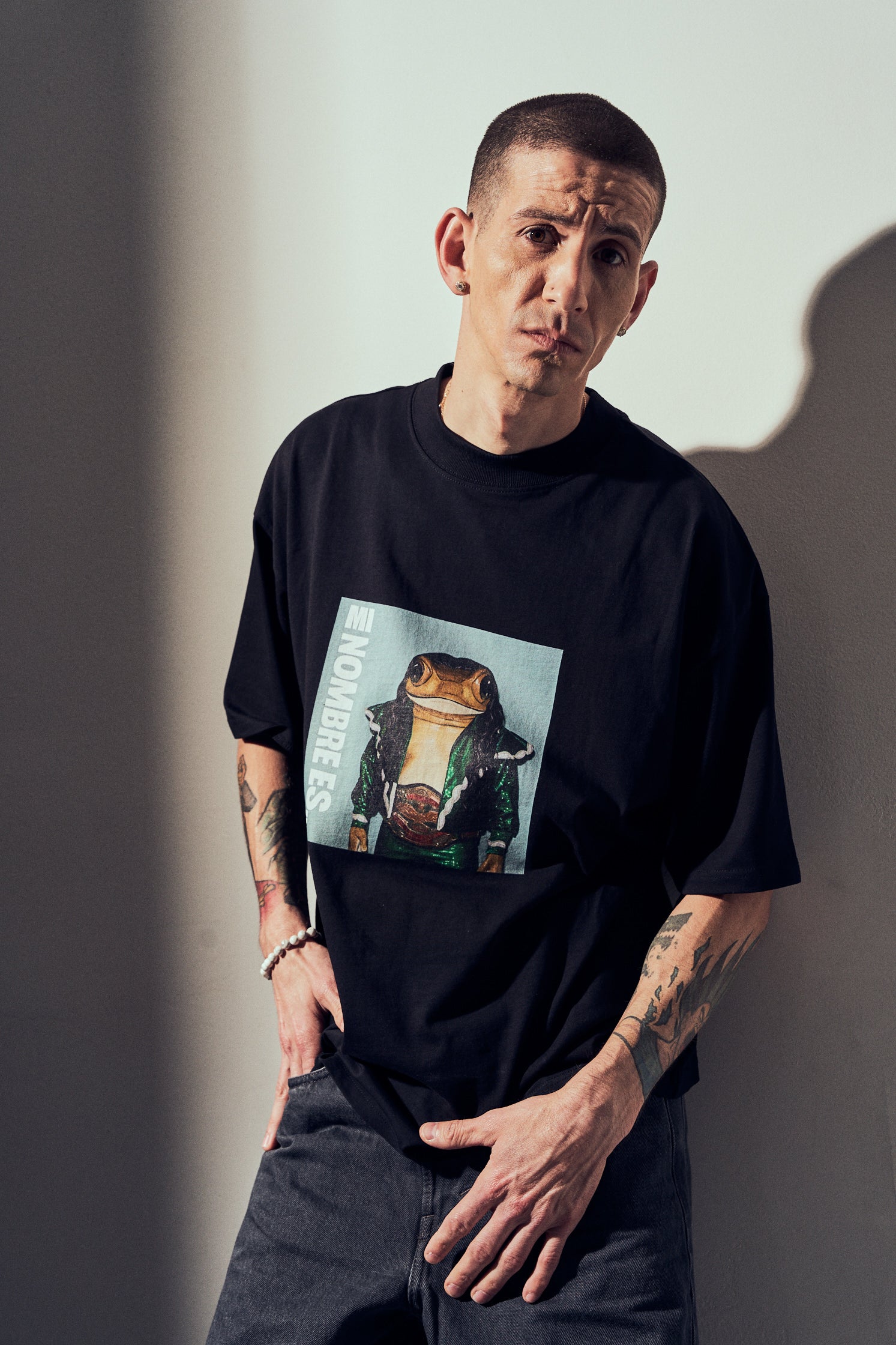 Homenaje a Ray Gonzalez-Oversized